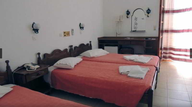 Armonia Hotell Kamári Exteriör bild